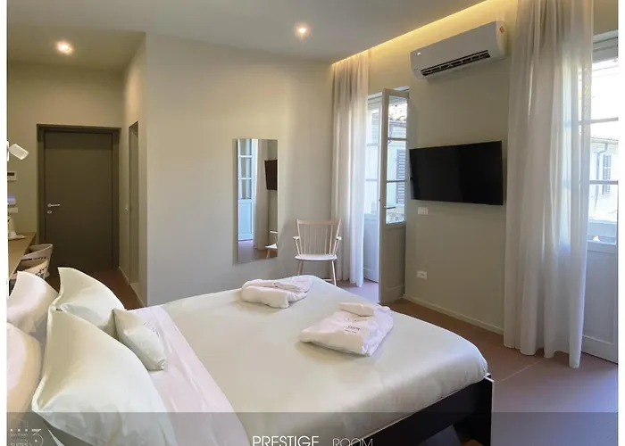 San Paolo Design 4* 피아첸차